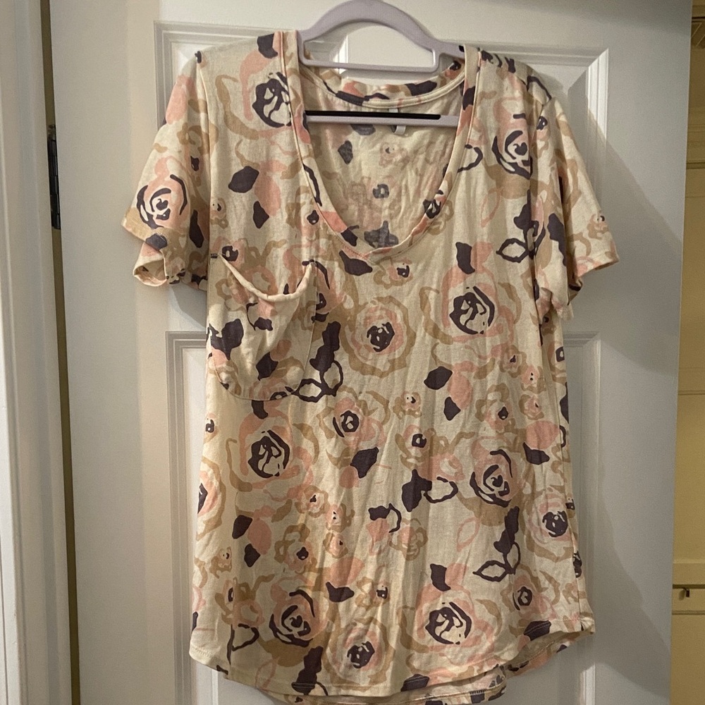 🧡 Women’s Z Supply Cream Floral Scoop-Neck Short Sleeve Tee